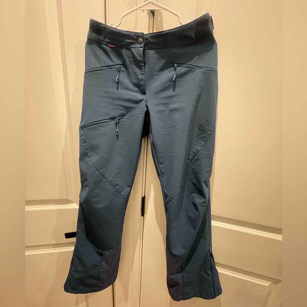 Mammut snow/ski pants - Size 6